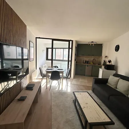 Apartment Elegant 2p Ideal In *